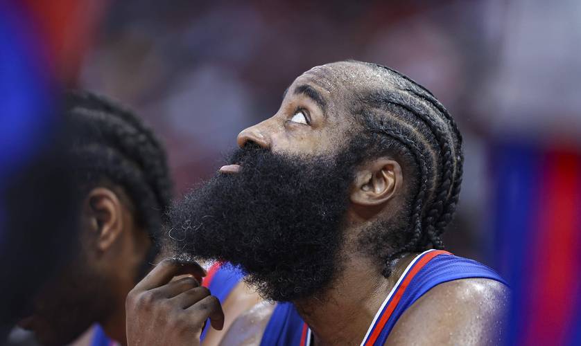 早报：誓死保卫阿隆索.jpg（晨报：阿隆索保卫战.jpg）